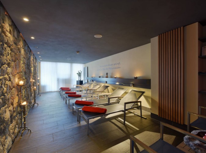 042_Eiger Selfness Grindewald - Schoene Aussichten Touristik -Selfness, Ruheraum